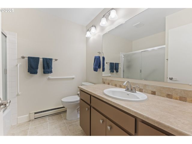 11530 Sw MAJESTIC Ln 2, King City, OR 97224