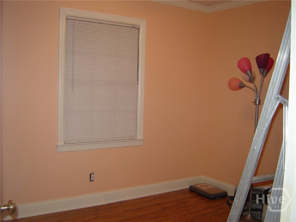 Image 10 of property listing at 633 Valleybrook Road, Savannah, GA 31419