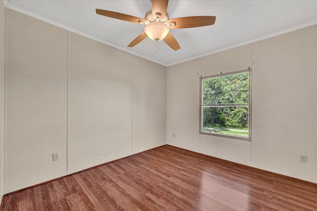 8755 Rocky Ford RD, Moneta, VA 24121