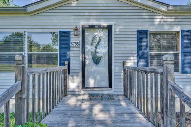 8755 Rocky Ford RD, Moneta, VA 24121