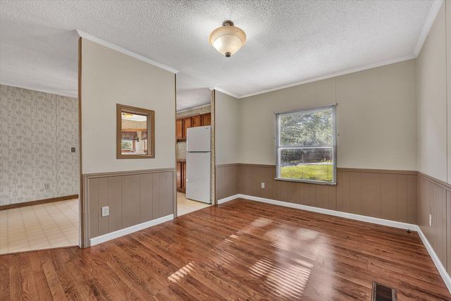 8755 Rocky Ford RD, Moneta, VA 24121