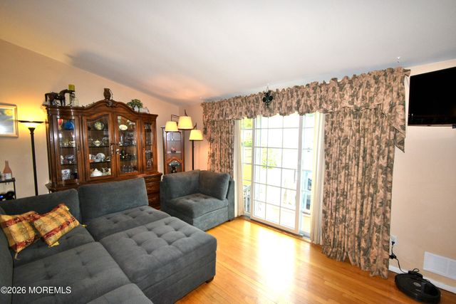 56 Cornell Drive, Hazlet, NJ 07730