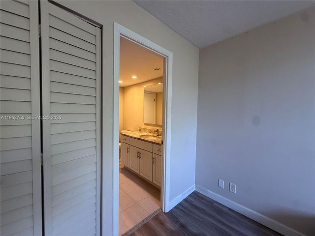 5301 NW 2nd Ave PH-A, Boca Raton, FL 33487