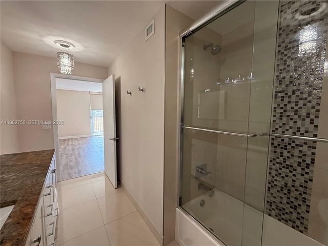 5301 NW 2nd Ave PH-A, Boca Raton, FL 33487