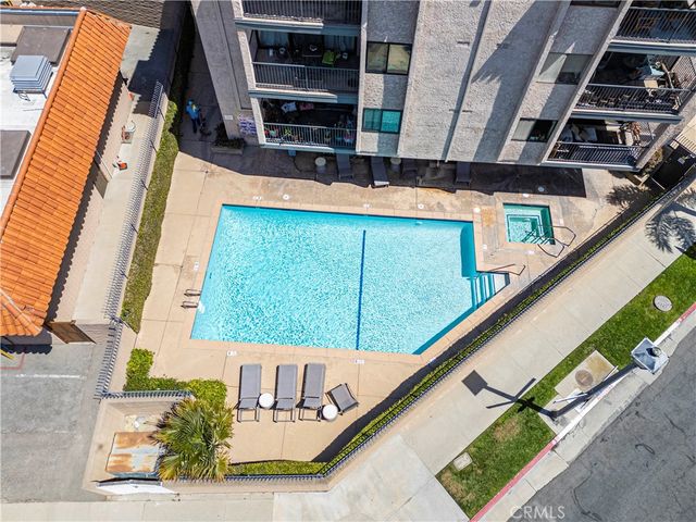 201 Bay Shore Avenue 101, Long Beach, CA 90803