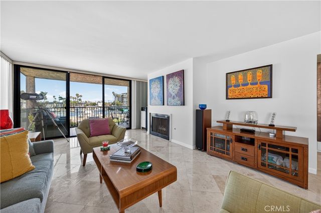 201 Bay Shore Avenue 101, Long Beach, CA 90803