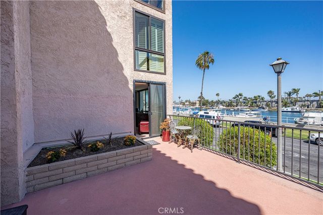 201 Bay Shore Avenue 101, Long Beach, CA 90803