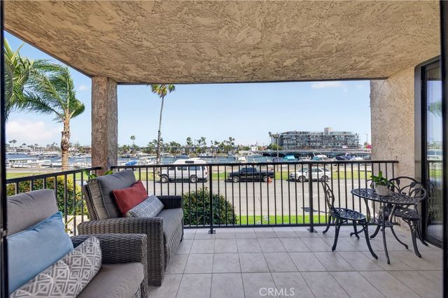 201 Bay Shore Avenue 101, Long Beach, CA 90803