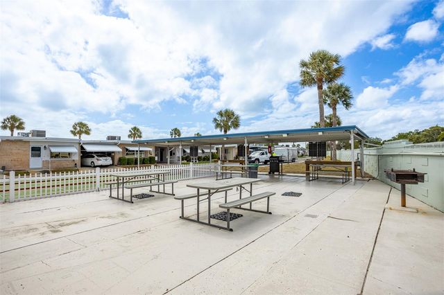 250 ROSERY ROAD NW 298, Largo, FL 33770