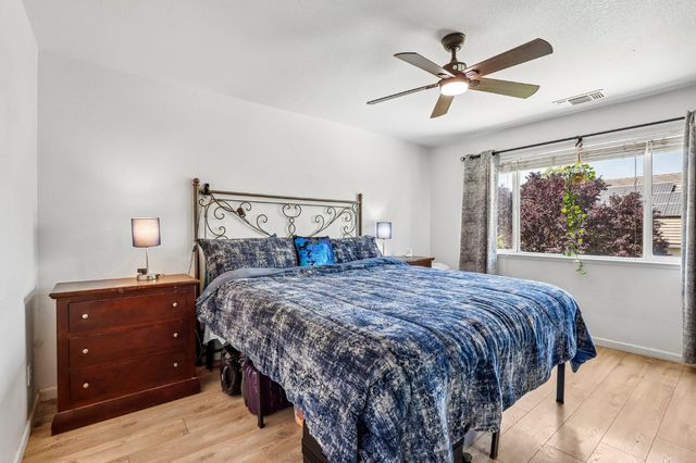 2258 Oregon Way, Yuba City, CA 95991