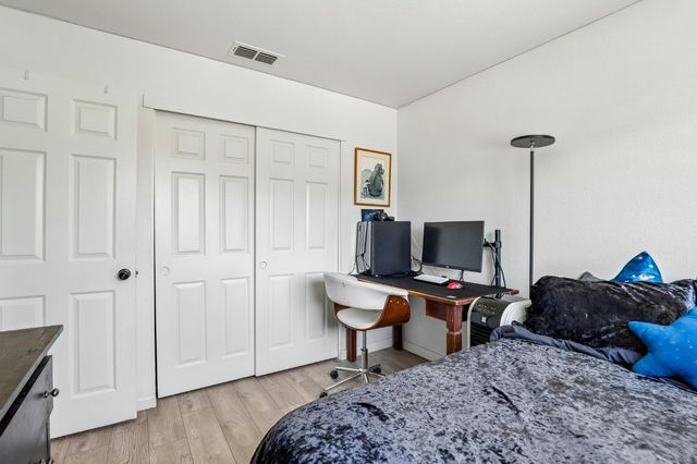 2258 Oregon Way, Yuba City, CA 95991