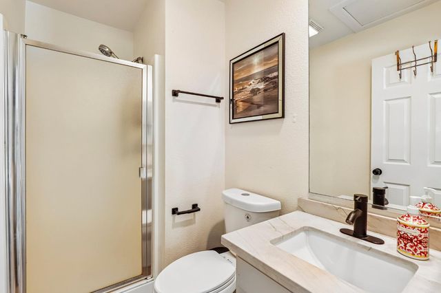2258 Oregon Way, Yuba City, CA 95991