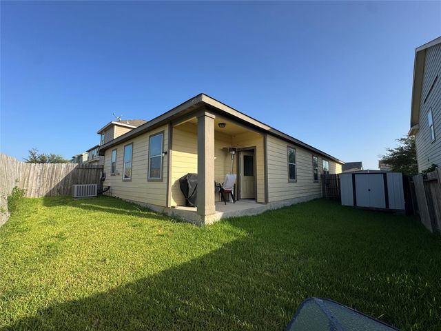 10769 S Lake Mist Lane, Willis, TX 77318