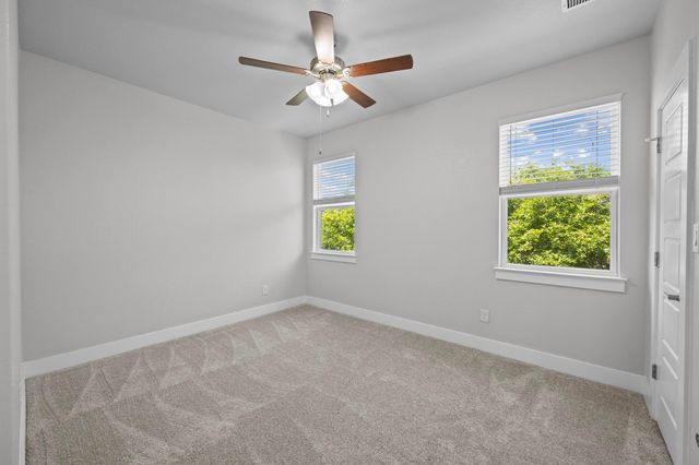 246 Simon, Kyle, TX 78640