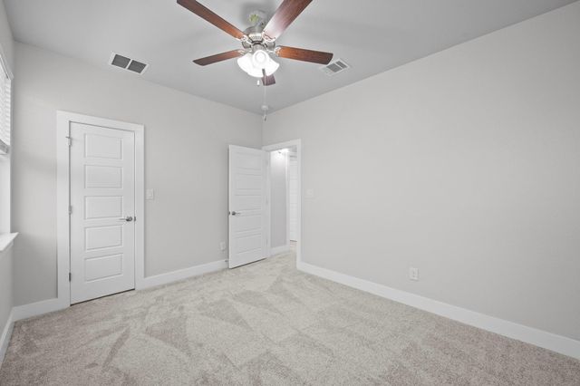 246 Simon, Kyle, TX 78640
