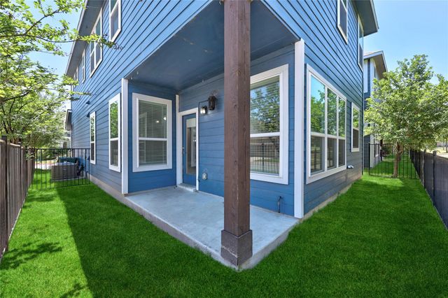 246 Simon, Kyle, TX 78640