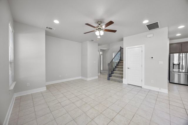 246 Simon, Kyle, TX 78640