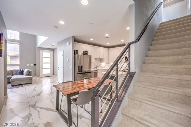 660 Tranquil Jade Street, Las Vegas, NV 89138