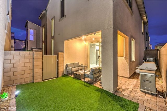 660 Tranquil Jade Street, Las Vegas, NV 89138