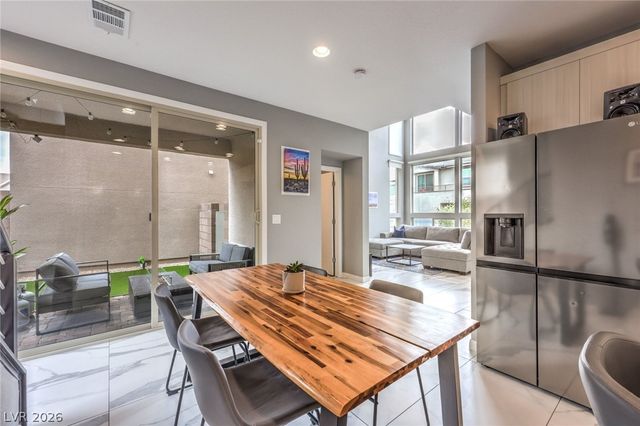 660 Tranquil Jade Street, Las Vegas, NV 89138