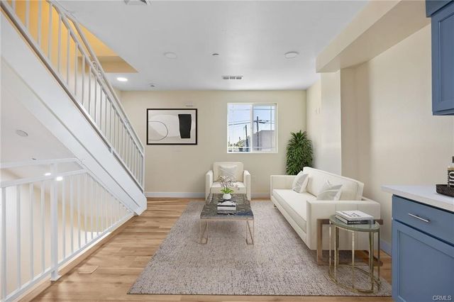 10940 S. Osage Avenue, Inglewood, CA 90304