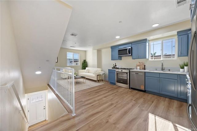 10940 S. Osage Avenue, Inglewood, CA 90304