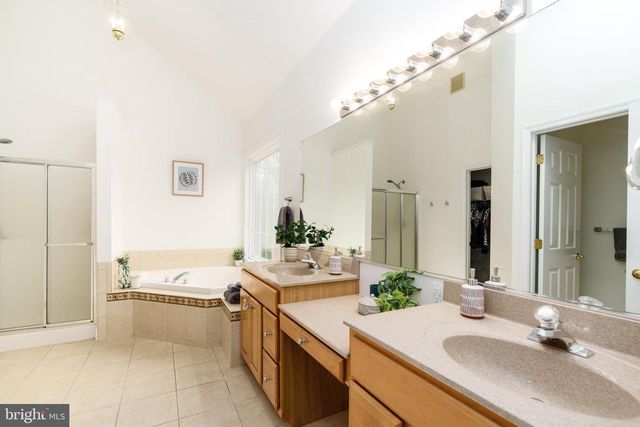 31 WOOD CHIP RD, Elkton, MD 21921