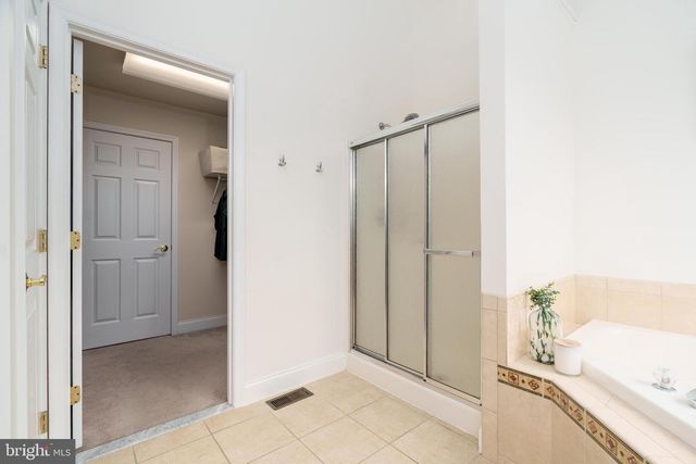 31 WOOD CHIP RD, Elkton, MD 21921