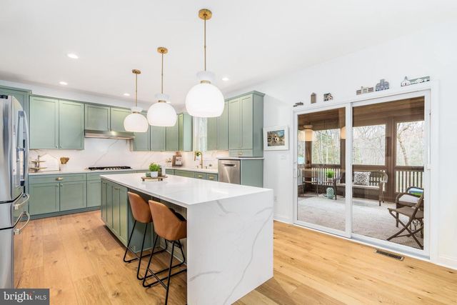 31 WOOD CHIP RD, Elkton, MD 21921