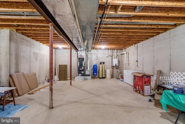 31 WOOD CHIP RD, Elkton, MD 21921