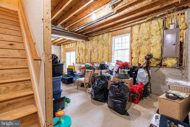 31 WOOD CHIP RD, Elkton, MD 21921