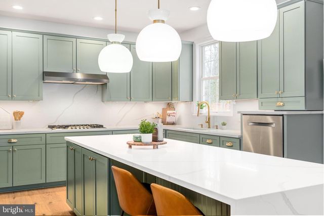 31 WOOD CHIP RD, Elkton, MD 21921