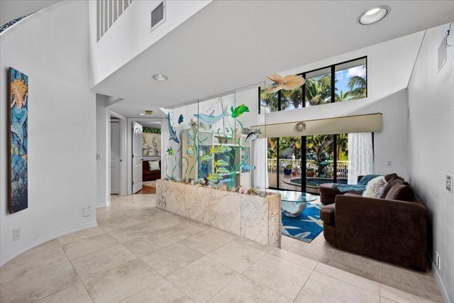 9363 SE Cove Point Street, Tequesta, FL 33469