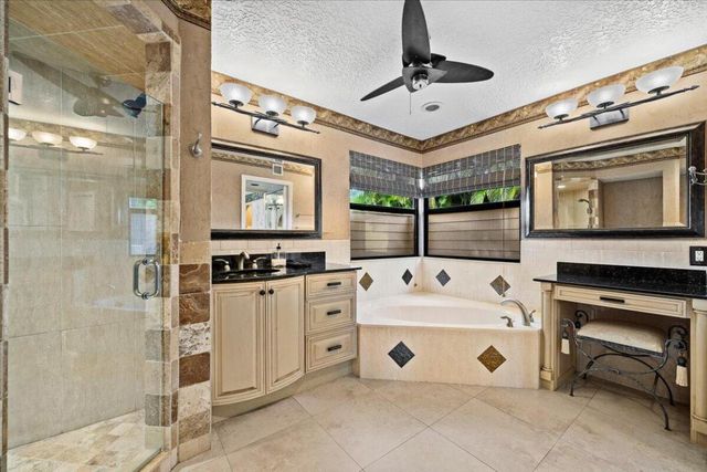 9363 SE Cove Point Street, Tequesta, FL 33469