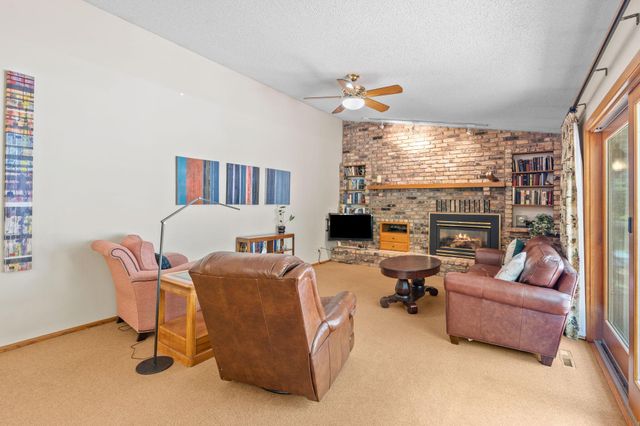 1975 Long Lake Road, New Brighton, MN 55112