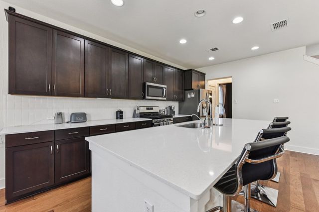 16928 Lathrop Ave, Pflugerville, TX 78660