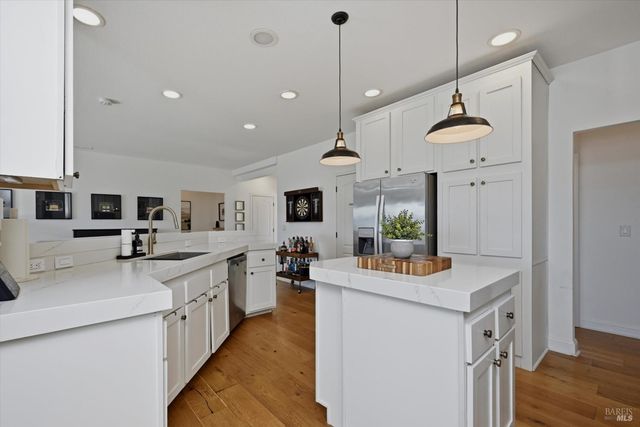 20011 Honey Hill Dr, Hidden Valley Lake, CA 95467