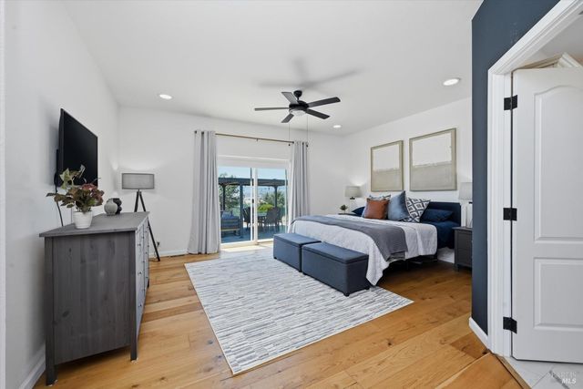 20011 Honey Hill Dr, Hidden Valley Lake, CA 95467
