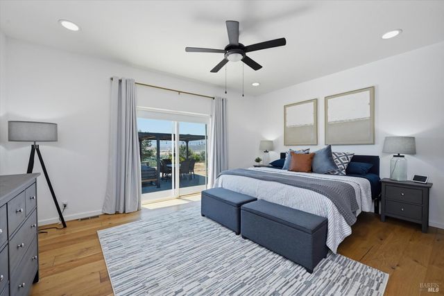 20011 Honey Hill Dr, Hidden Valley Lake, CA 95467
