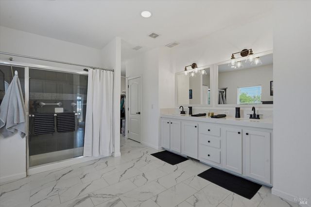 20011 Honey Hill Dr, Hidden Valley Lake, CA 95467
