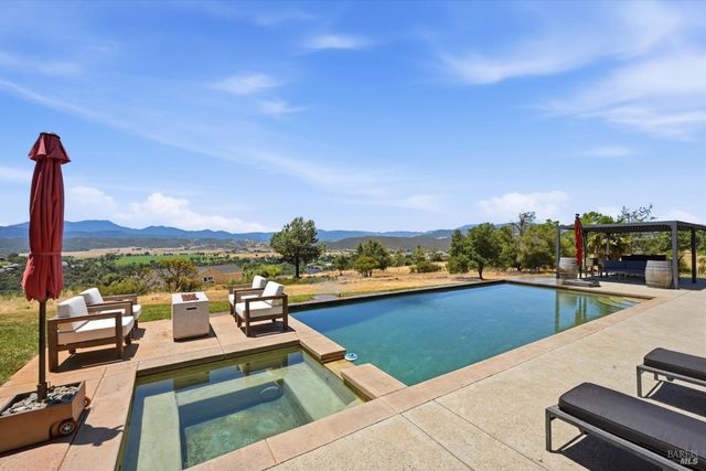 20011 Honey Hill Dr, Hidden Valley Lake, CA 95467