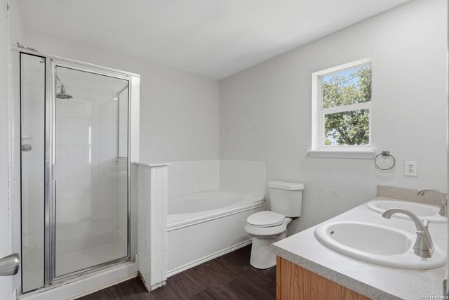 255 Hallie Cove, San Antonio, TX 78227