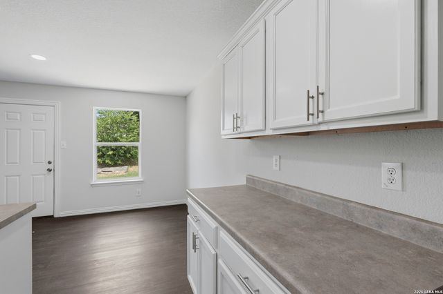 255 Hallie Cove, San Antonio, TX 78227