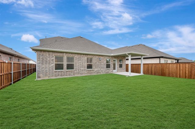 152 Summer Rain Way, Newark, TX 76071