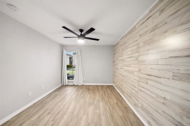 13151 Walden Road 175, Montgomery, TX 77356