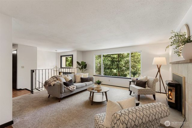 14203 Thomas Drive NW, Silverdale, WA 98383