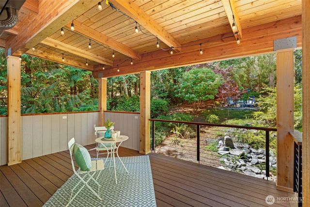 14203 Thomas Drive NW, Silverdale, WA 98383
