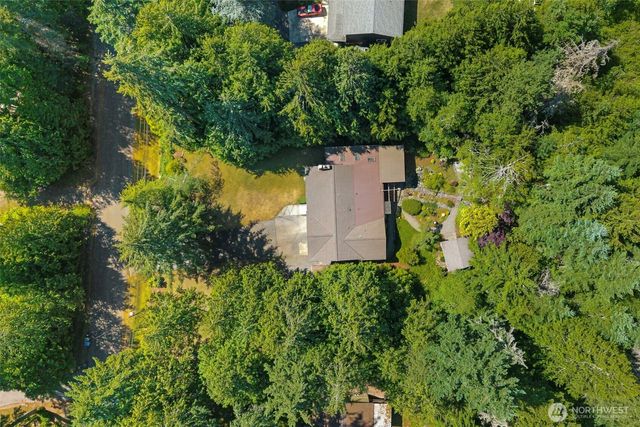 14203 Thomas Drive NW, Silverdale, WA 98383