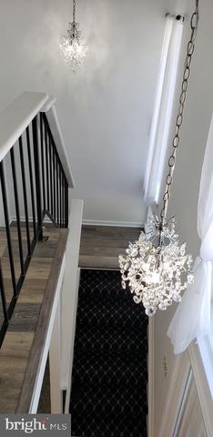 313 BARTON RUN BLVD, Marlton, NJ 08053