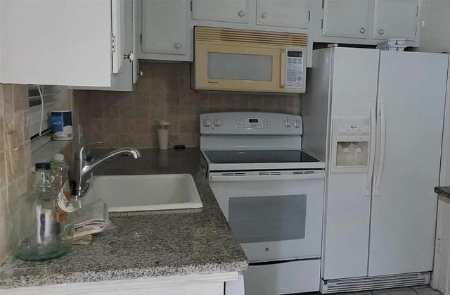 1490 NW 43rd Avenue 310, Lauderhill, FL 33313
